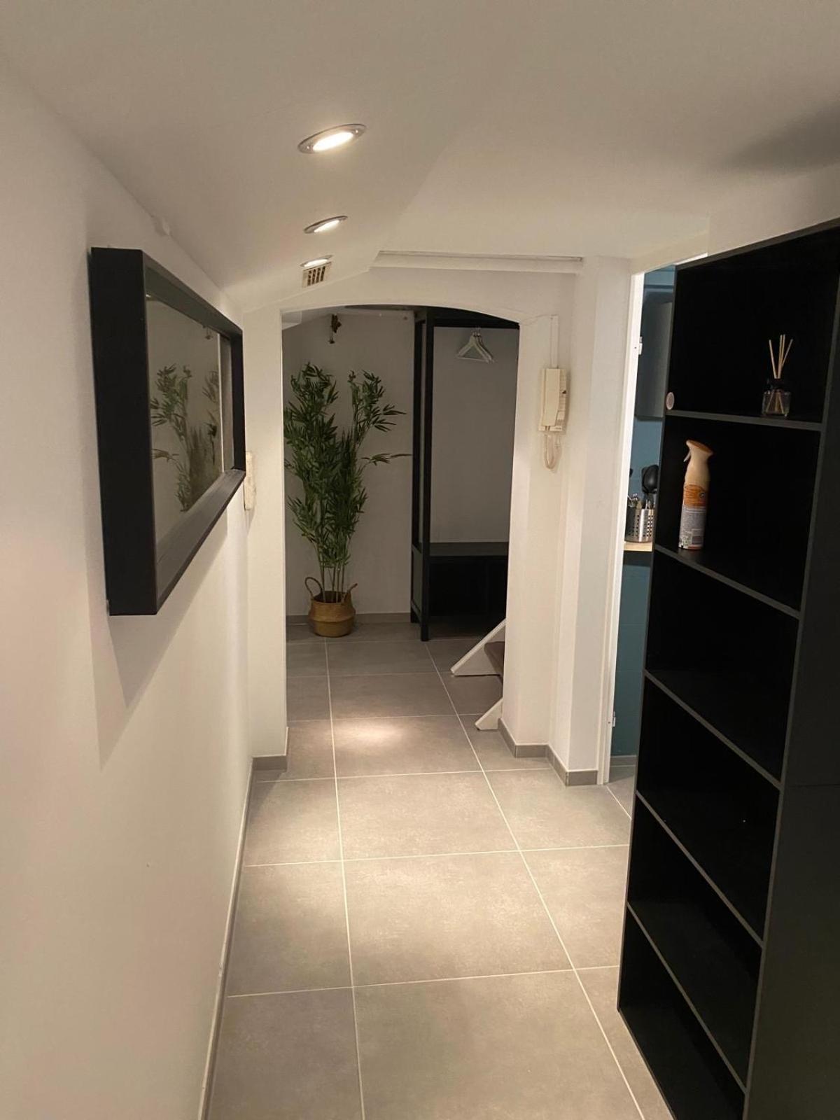 Schoene 2-zimmer In Sehr Guter Lage Appartement